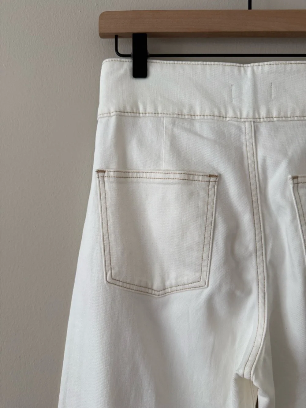 Joe's - The Ellia Ankle Wide Leg Jeans - Milk
